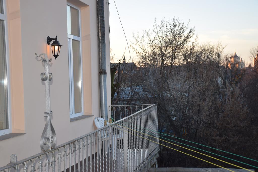 Near Citadel Apartment 2 Lviv Kültér fotó