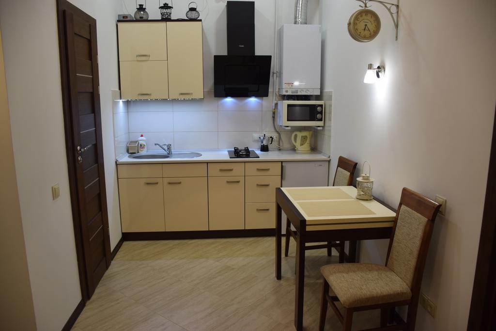 Near Citadel Apartment 2 Lviv Szoba fotó